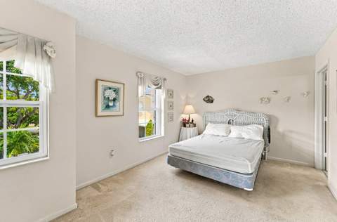 211 Waterside Drive, Hypoluxo FL - photo 19 of 33