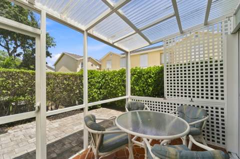 211 Waterside Drive, Hypoluxo FL - photo 23 of 33