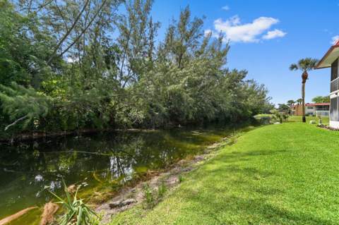 368 Lake Frances Drive #368, West Palm Beach FL - photo 21 of 23