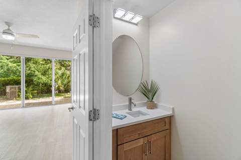 1182 Pinewood Lake Court, Greenacres FL - photo 14 of 54