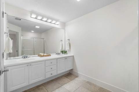 1182 Pinewood Lake Court, Greenacres FL - photo 21 of 54