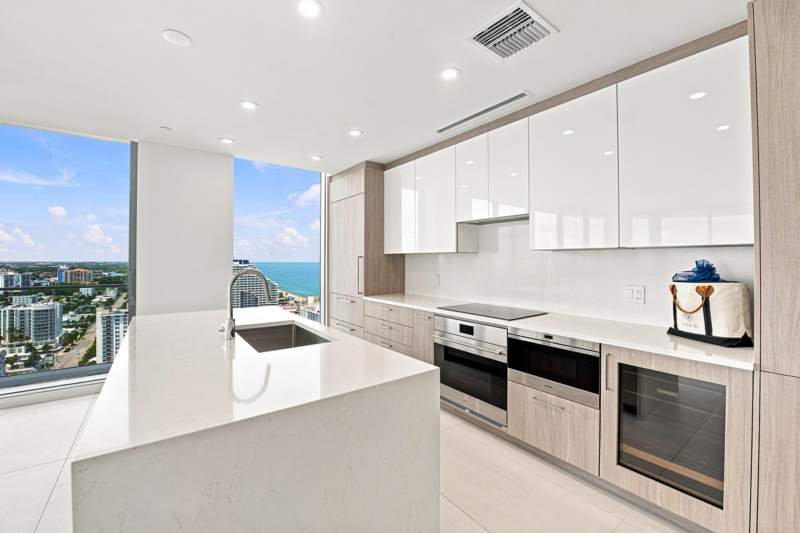 2 bedroom Condominium at 153 N Seabreeze Boulevard #2404, Selene Oceanfront, Fort Lauderdale — photo 5