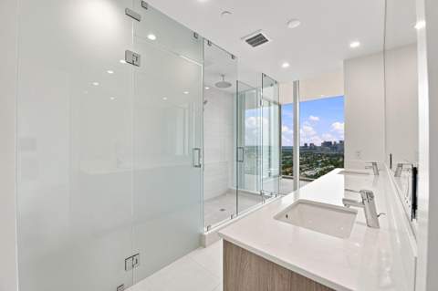 153 N Seabreeze Boulevard #2404, Fort Lauderdale FL - photo 20 of 92