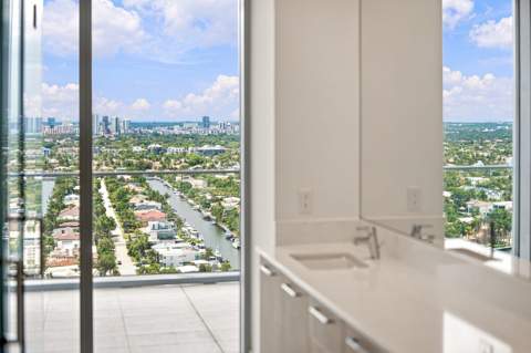 153 N Seabreeze Boulevard #2404, Fort Lauderdale FL - photo 23 of 92