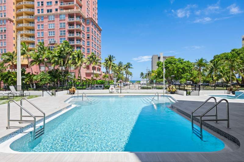 2 bedroom Condominium at 2029 N Ocean Boulevard #403, Tradewinds By The Sea Condo, Fort Lauderdale — photo 2