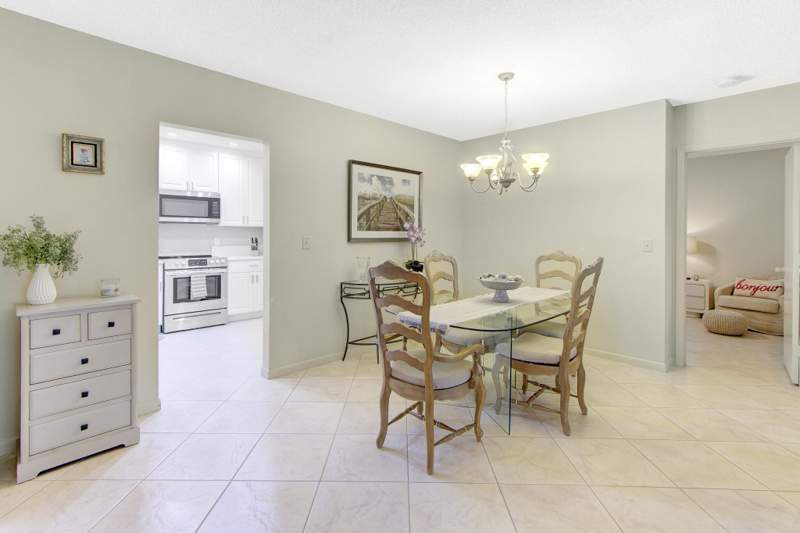 2 bedroom Condominium at 4480 Carambola Circle, Baywood Village Iii-B Condo, Coconut Creek — photo 4