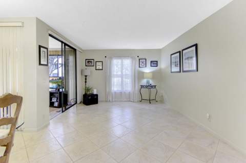 4480 Carambola Circle, Coconut Creek FL - photo 8 of 24