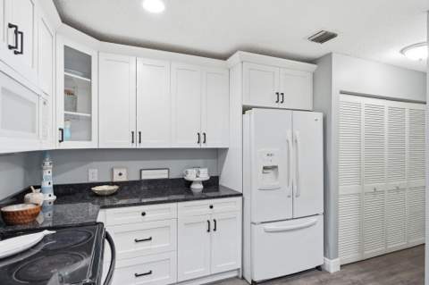 2985 Genoa Place #2985, West Palm Beach FL - photo 16 of 42