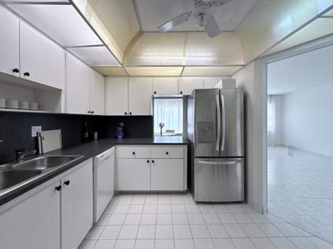 200 Diplomat Parkway #520, Hallandale Beach FL - photo 15 of 17