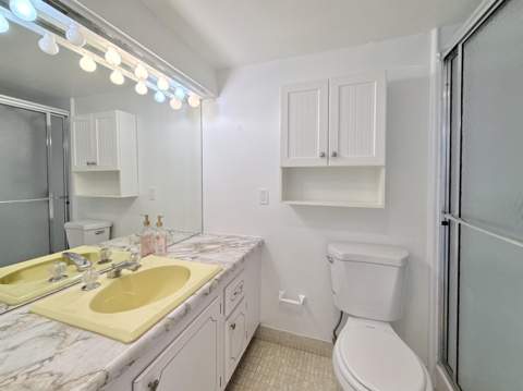 200 Diplomat Parkway #520, Hallandale Beach FL - photo 13 of 17