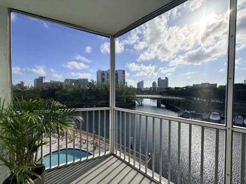 200 Diplomat Parkway #520, Hallandale Beach FL - photo 16 of 17