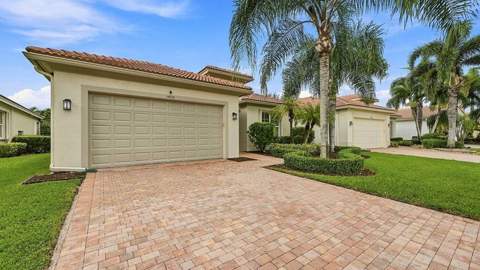 14820 Strand Lane, Delray Beach FL - photo 8 of 48
