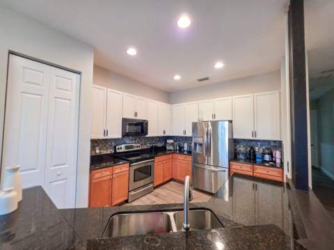 855 Marina Del Ray Lane #1, West Palm Beach FL - photo 7 of 22