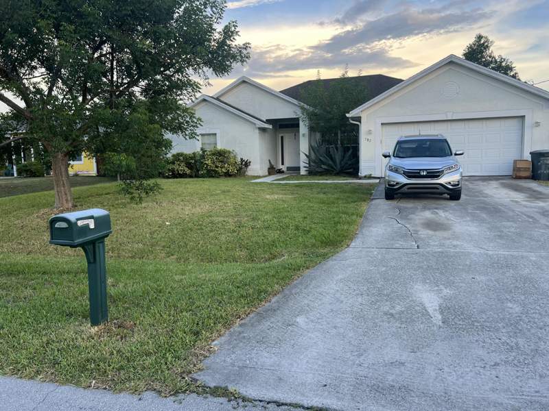 4 bedroom Single Family Residence at 782 SW Crean Terrace, Port St Lucie Section 9, Port St. Lucie — photo 2