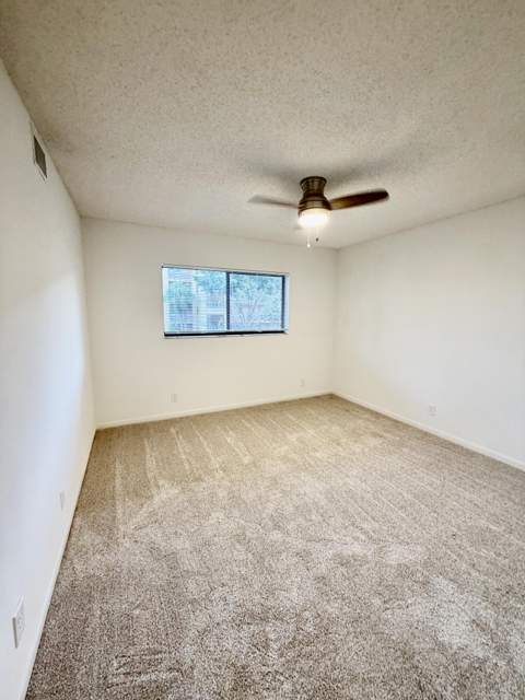4725 Lucerne Lakes #214, Lake Worth FL - photo 10 of 42