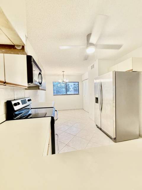 4725 Lucerne Lakes #214, Lake Worth FL - photo 21 of 42