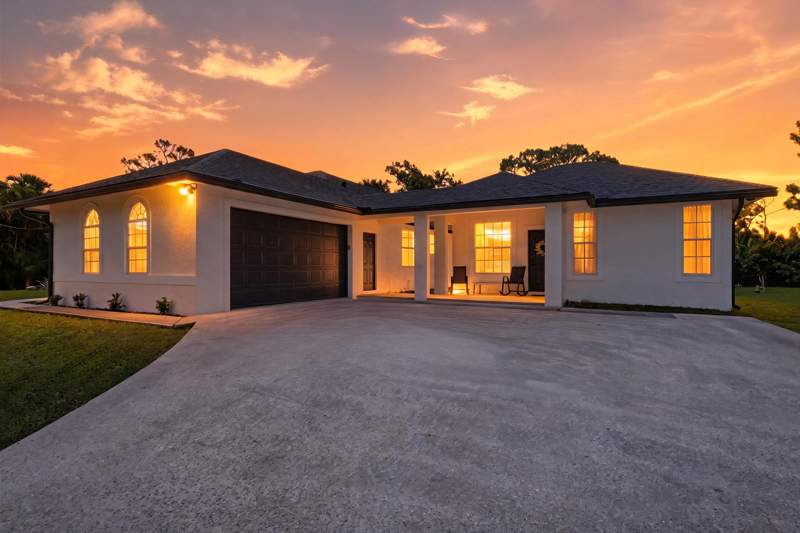 5 bedroom Single Family Residence at 18220 90th Street, The Acreage, The Acreage — photo 2