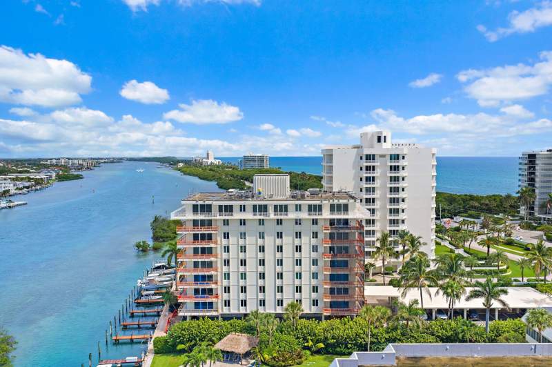 2 bedroom Condominium at 375 Beach Road #201, La Mar Condo Apts Decl, Tequesta — photo 5