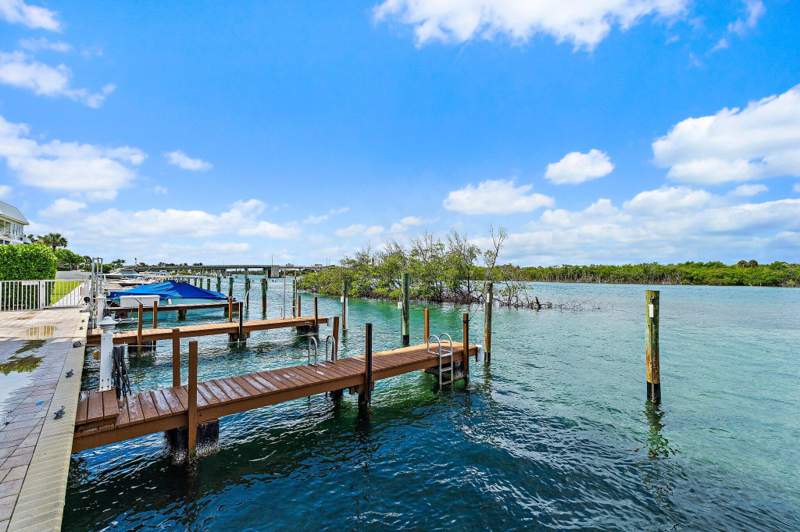 2 bedroom Condominium at 375 Beach Road #201, La Mar Condo Apts Decl, Tequesta — photo 4