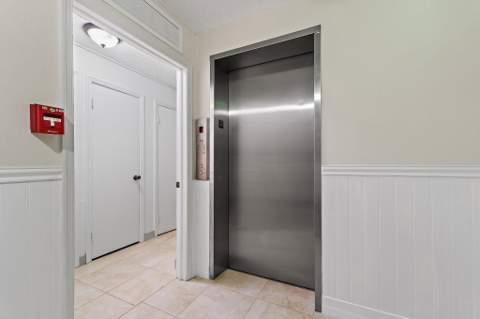 375 Beach Road #201, Tequesta FL - photo 18 of 35