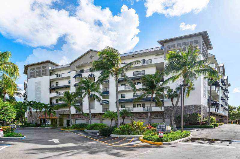2 bedroom Condominium at 1035 S Federal Highway #211, Delray Harbor Club Condo, Delray Beach — photo 3