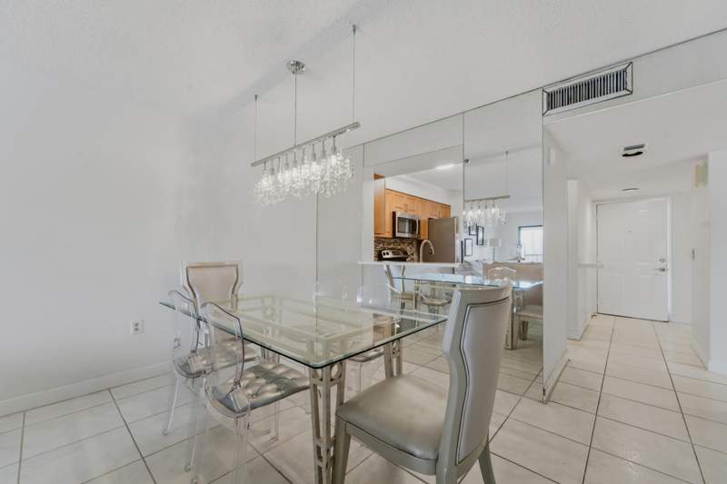 2 bedroom Condominium at 6093 Pointe Regal Circle #209, Huntington Pointe, Delray Beach — photo 5