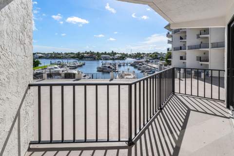 1035 S Federal Highway #211, Delray Beach FL - photo 18 of 41