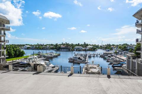 1035 S Federal Highway #211, Delray Beach FL - photo 19 of 41