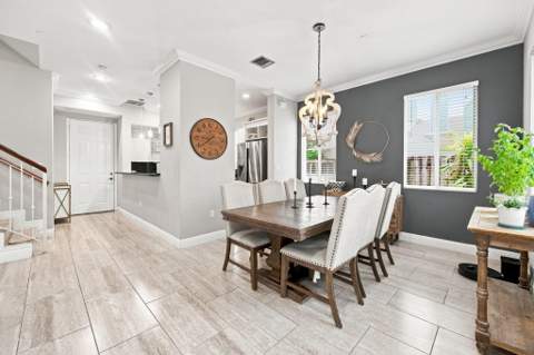 633 NE 11th Avenue, Fort Lauderdale FL - photo 7 of 37