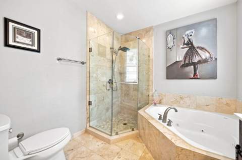 633 NE 11th Avenue, Fort Lauderdale FL - photo 20 of 37