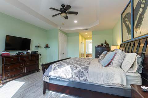 1811 Waldorf Drive, Royal Palm Beach FL - photo 20 of 54