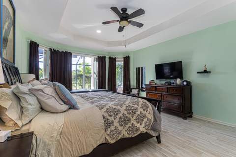 1811 Waldorf Drive, Royal Palm Beach FL - photo 23 of 54