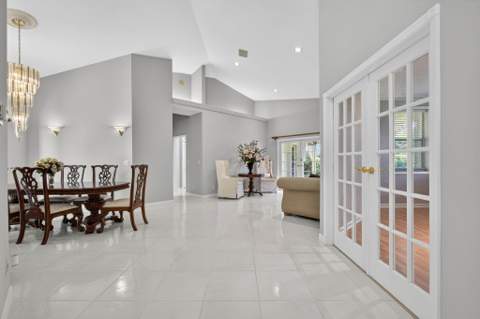 1052 W Shore Drive, West Palm Beach FL - photo 11 of 65