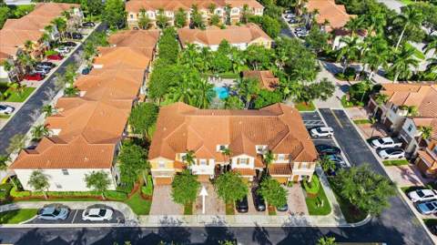 130 Emerald Creek Terrace, Plantation FL - photo 23 of 25