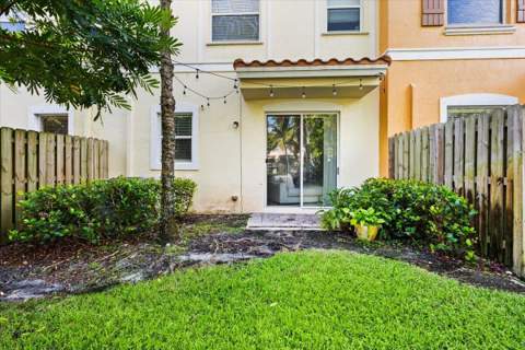 130 Emerald Creek Terrace, Plantation FL - photo 17 of 25