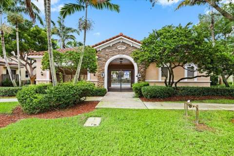 130 Emerald Creek Terrace, Plantation FL - photo 19 of 25