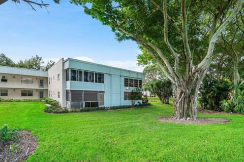 434 Normandy J, Delray Beach FL - photo 23 of 25