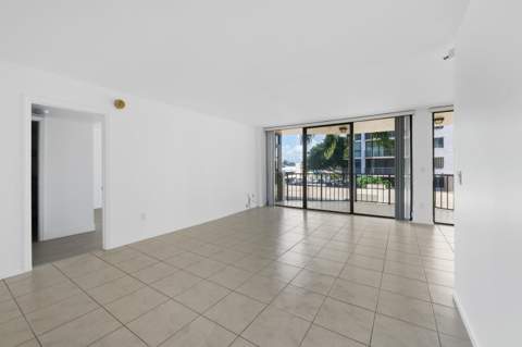 859 Jeffery Street #312, Boca Raton FL - photo 8 of 51