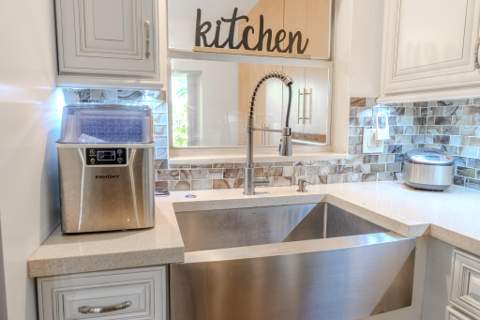 3641 SW Natura Avenue #A, Deerfield Beach FL - photo 16 of 30