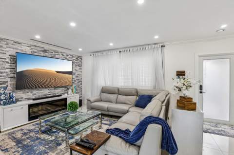 2601 NE 18th Street, Pompano Beach FL - photo 10 of 53