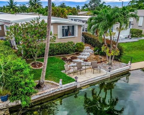 3055 Lakeshore Drive, Fort Lauderdale FL - photo 17 of 60