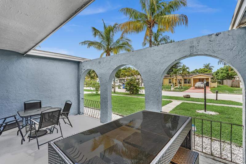 3 bedroom Single Family Residence at 5260 SW 6th Place, Oakland Hills 6 Sec, Margate — photo 5