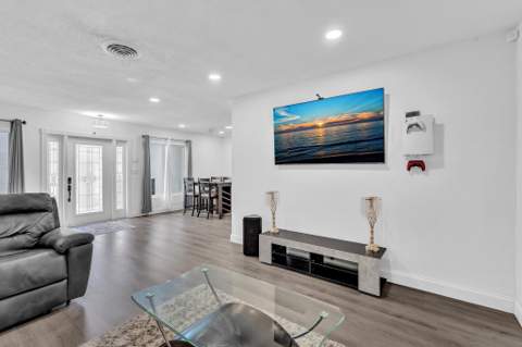 5260 SW 6th Place, Margate FL - photo 15 of 46