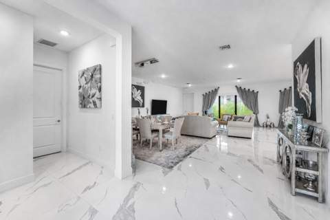 5395 St Vincent Lane, Westlake FL - photo 15 of 38
