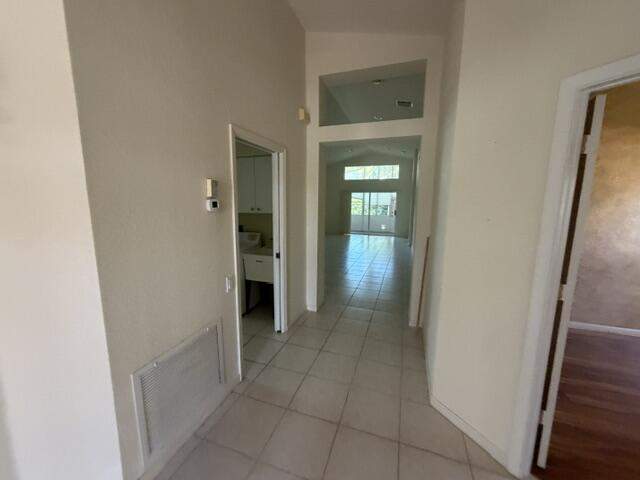 3 bedroom Single Family Residence at 7278 Haviland Circle, Jones Par B, Boynton Beach — photo 5