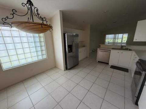7278 Haviland Circle, Boynton Beach FL - photo 9 of 16