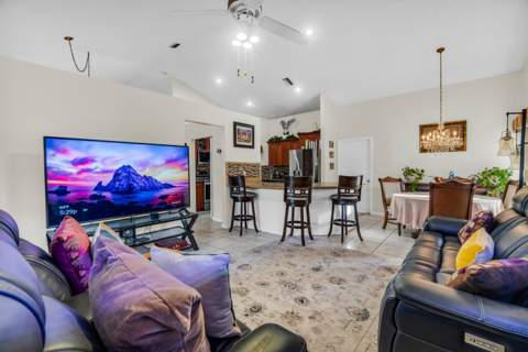 7365 NW 54th Court, Lauderhill FL - photo 10 of 37