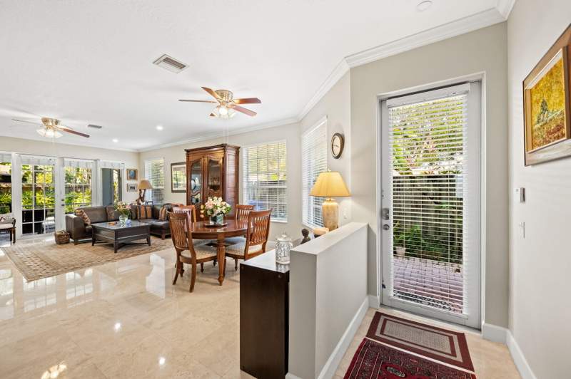 3 bedroom Townhouse at 703 SW 16th Court #703, Lauderdale Pines, Fort Lauderdale — photo 2