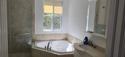 635 NE 11th Avenue, Fort Lauderdale FL - photo 23 of 29