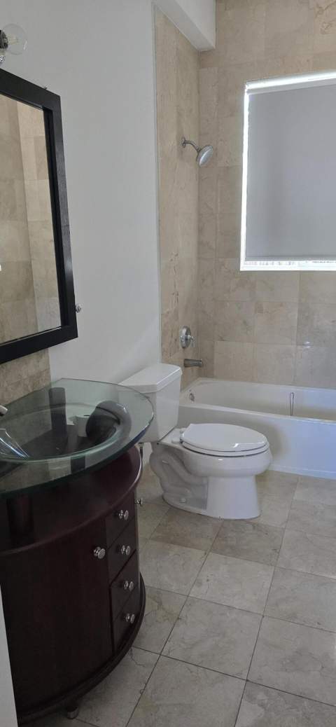 635 NE 11th Avenue, Fort Lauderdale FL - photo 21 of 29